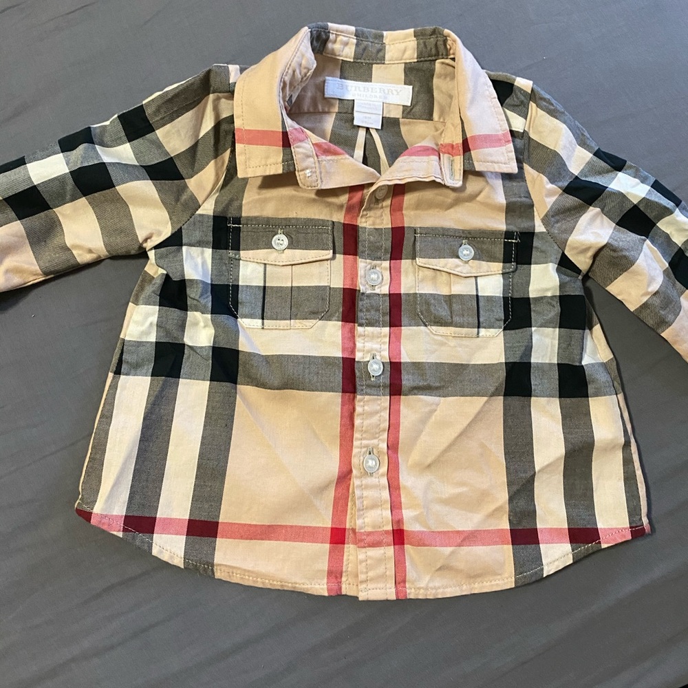 SOLD Burberry Button Up Authentic - Picture 2 of 5